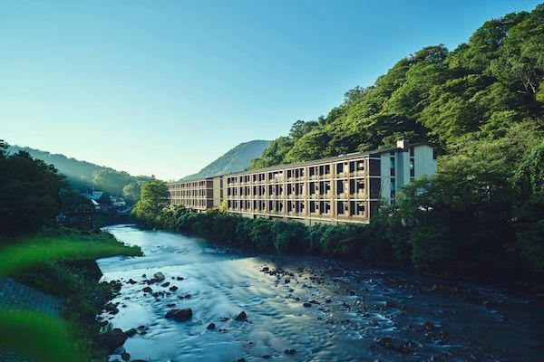 【神奈川県箱根町】ホテルインディゴ箱根強羅、薪火で夏の旬食材を楽しむ限定ディナーコースを3種展開