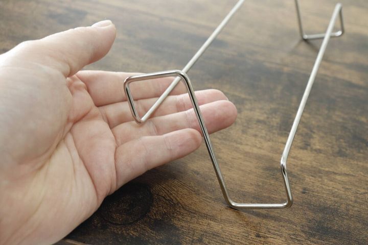 扉につけるステンレスフック 形状