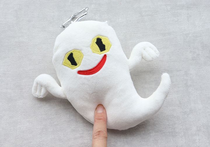 ねないこだれだおばけぬいぐるみポーチふわふわ