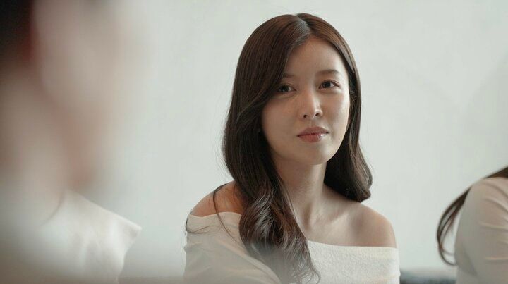 【写真・画像】「浮気は嫌」な“婚約者”に34歳美人社長「アホらしい」「究極生きててくれればいいじゃん」 1枚目