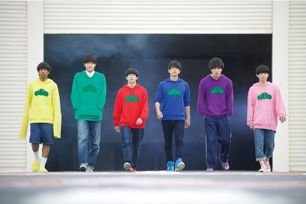 映画『おそ松さん 人類クズ化計画!!!!!?』は6月12日(金)より公開 [c]映画「おそ松さん」製作委員会2026