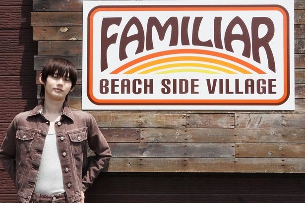カフェ・バー「FAMILIAR -BEACHSIDE VILLAGE-」でインタビューを敢行