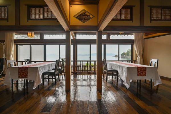 【熊本県水俣市】「湯の児温泉 海と夕やけ」に「お刺身・名物エビフライ御膳プラン」登場！1泊2食付き