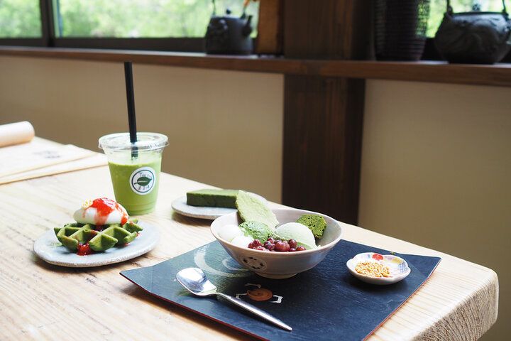緑を眺めながら、オーガニック抹茶スイーツを楽しむ贅沢体験♪ 創業110年超の茶農家が営む隠れ家カフェ / 掛川「Teatime まるは」