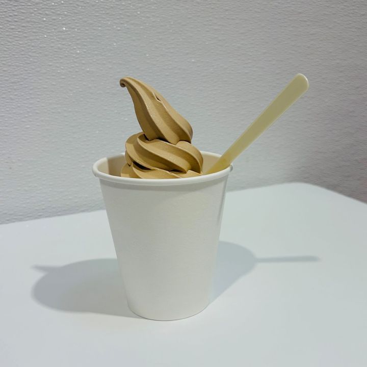新発売！優しい甘さのほうじ茶ソフト