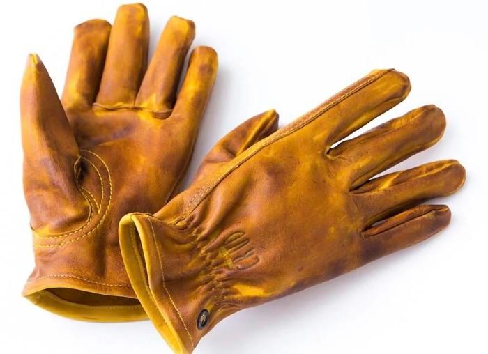 CRUD(クルード)のGJORA GLOVES