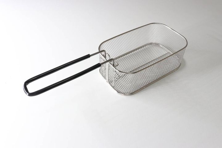 ダイソーのメスティンフライヤー（メスティン1.5合用）のビジュアル