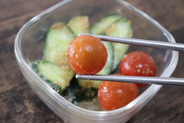 ダイソーのつけないぬか漬！？を使ったトマト