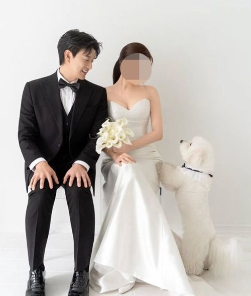 イライと婚約者