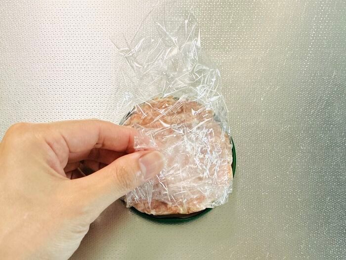 『冷凍ハンバーグ』を簡単に大量生産する裏ワザ！お弁当のおかずストックにも役立ちますよ♪