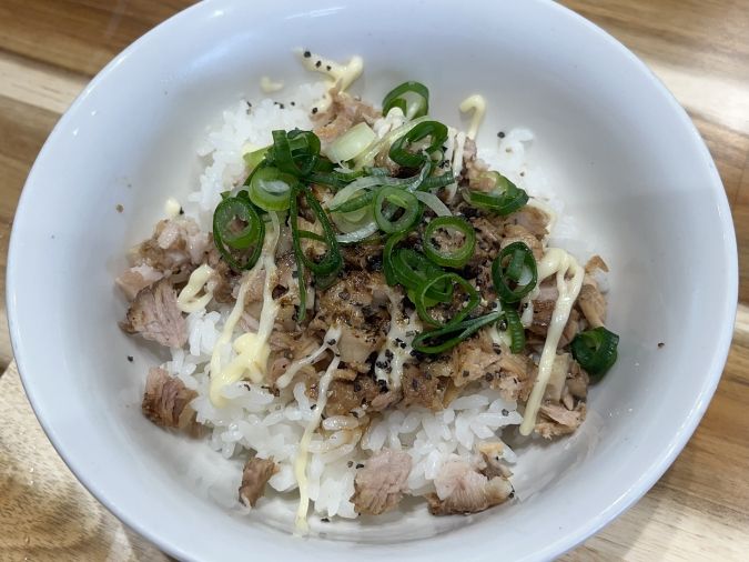 笑顔が見たいから ミニあぶりチャーシュー丼