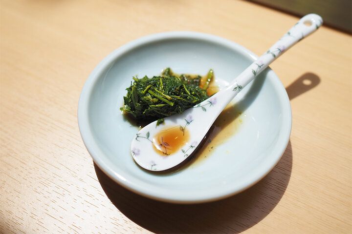 新茶の季節に訪れたい♪ 美しい日本庭園を見渡せる、掛川「茶の蔵 かねも」の茶室でゆるり上質なお茶体験
