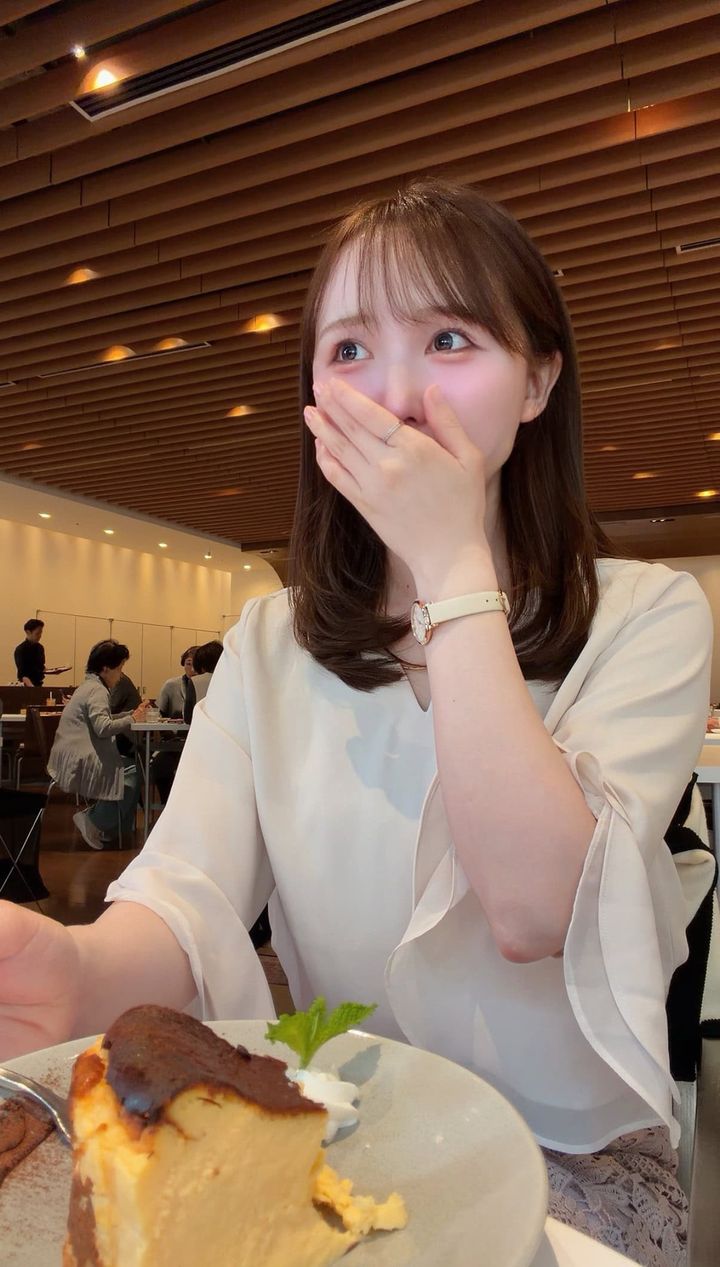 プチプラ大人フェミニンコーデ フェリーシェルのトップス