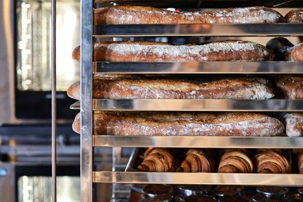 【東京都江東区】ベーカリーショップ「PARKSTAND Coffee ＆ Bakery」オープン！ワンコOKのテラス席も