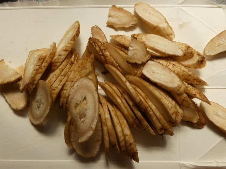 煮込み10分で完成！「手羽中とごぼうの梅酢煮」