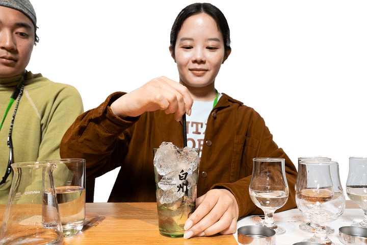 マドラーですばやく10回転。