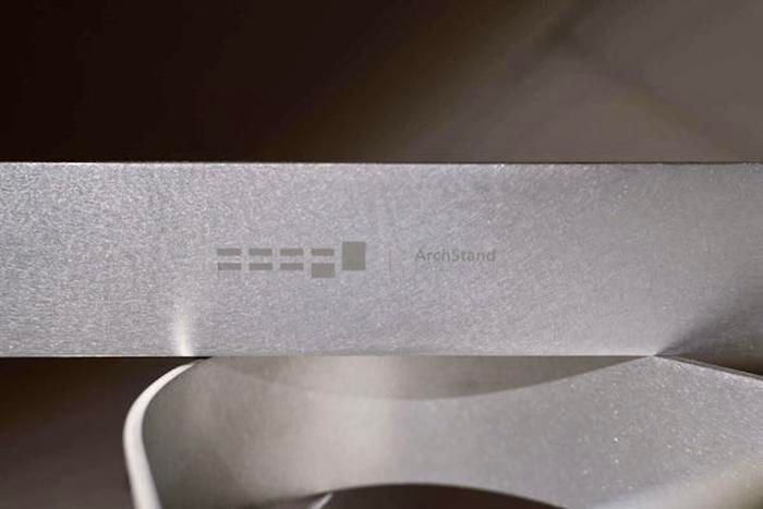 EEEFL(イーフル)の「ArchStand(アーチスタンド)」