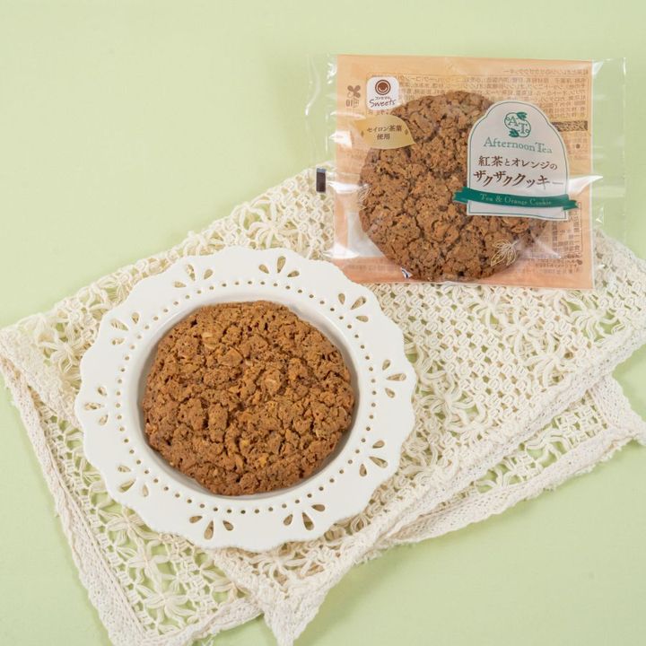 「紅茶とオレンジのザクザククッキー」198円