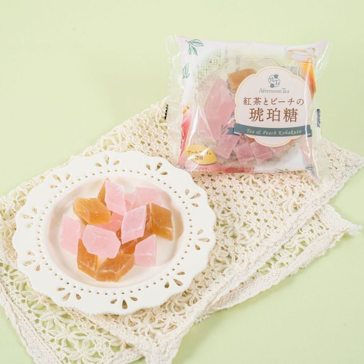 「紅茶とピーチの琥珀糖」450円