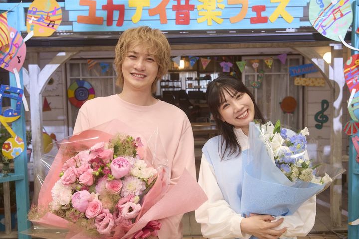 ドラマ『タツキ先生は甘すぎる！』クランクアップの様子 （C）日本テレビ width=