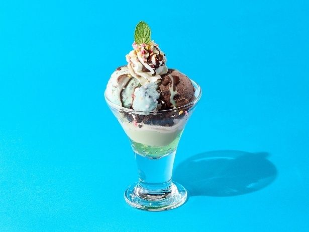 ココスの「ミニ！チョコミン党パフェ」