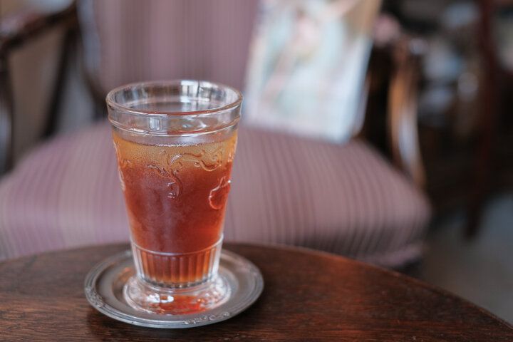 フランスの田舎町へ迷い込んだよう。元寝具店をリノベーションした隠れ家カフェ／阿佐ヶ谷「Au Détour café et brocante」