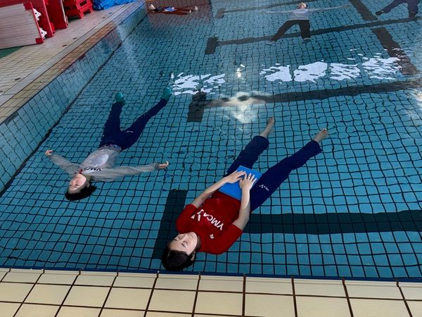 【大阪府大阪市】水難事故から命を守る「着衣泳体験会」、大阪南YMCAで開催！幼児・小学生と保護者が対象
