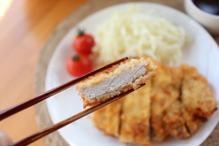 サクサク度120％の『とんかつの秘密』を全部公開！お家でお店の食感を再現→家族みんな喜ぶこと間違いなし♪