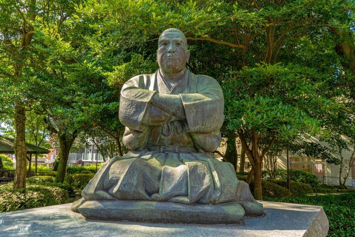 西郷隆盛像 座り