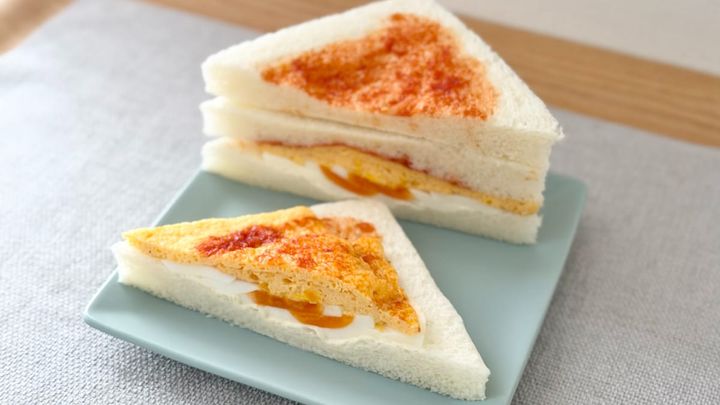 大きいだけじゃなく中身も「最高です」！【ファミマ】の巨大サンドイッチ