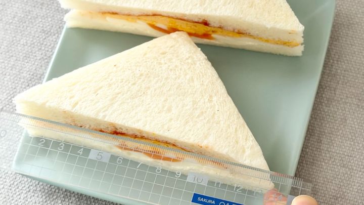 大きいだけじゃなく中身も「最高です」！【ファミマ】の巨大サンドイッチ