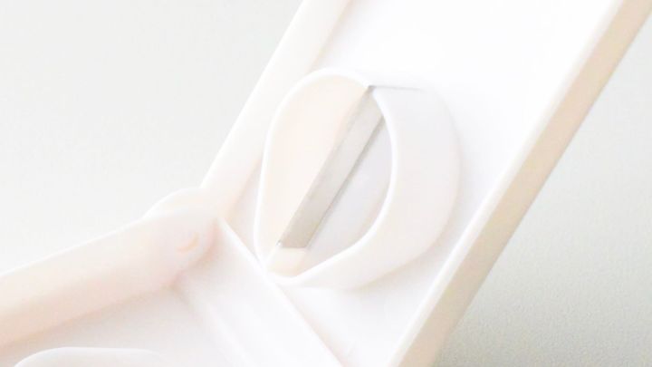 100均の「ピルカッター」は本当に使える？薬を半分に割れるか検証