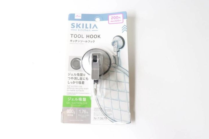 ダイソーのキッチンツールフック（ジェル吸盤）のパッケージ