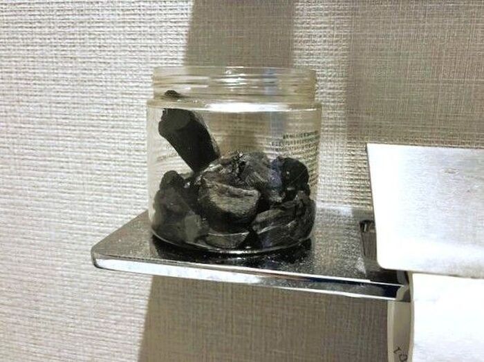 化粧品の空き容器が「おしゃれ収納」に大変身♡捨てちゃう前に、試してみて！