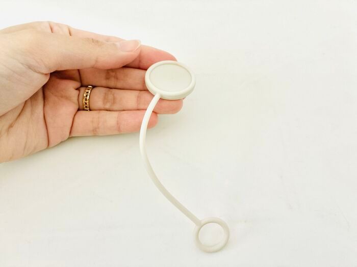 「なんで今までなかったの！？」【セリア】110円で傘のイライラ解消♡倒れない・落ちない便利グッズ