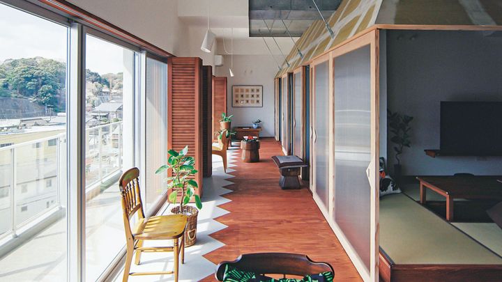 新築マンションの上２層分をオーナーの2世帯住宅として設計した〈Nakano House〉©Shohei