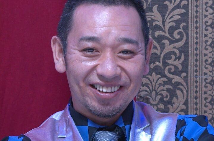 【写真・画像】千鳥、オズワルド伊藤の姿に衝撃「誰!?」「老けすぎて…」 1枚目
