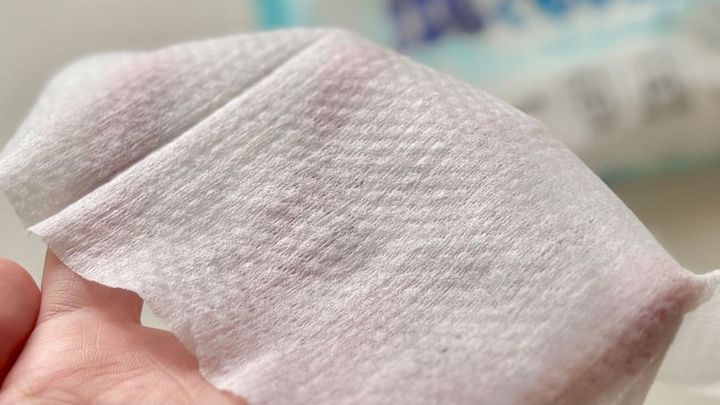【100均】セリアで売ってる「鏡の曇り止め」、実際どう？ お風呂＆洗面所で使ってみた！