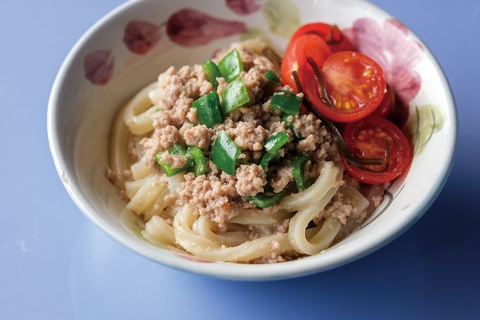 ツレヅレハナコさんご提案「からだ整え丼」のメニューから、調理時間ほぼゼロ!?「そぼろ和えうどん」のレシピをご紹介【最新号からちょっと見せ】の画像3