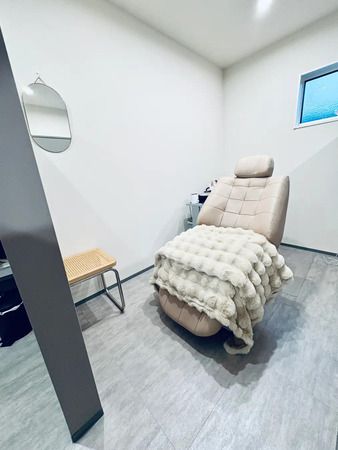 【静岡県富士市】大人女性のまつ毛サロン「lueur」で、60代・70代女性向け美容応援イベント開催！