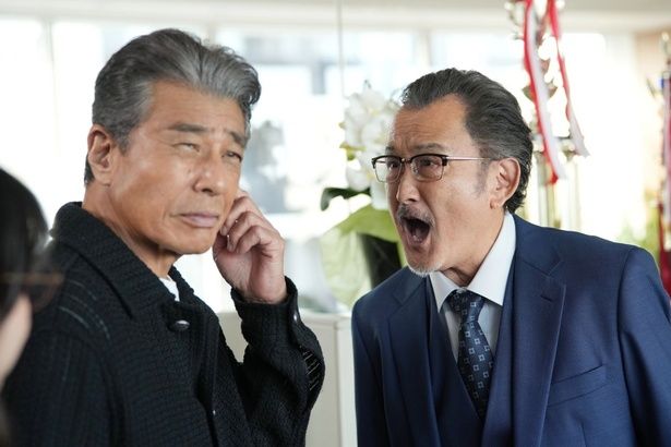 『免許がない！』で演じた南条弘を約30年ぶりに演じている [c]2026「免許返納!?」製作委員会