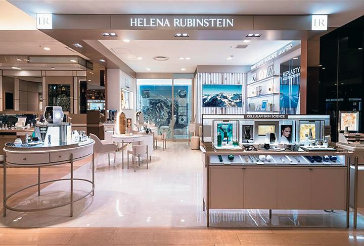 ヘレナルビンスタイン店頭