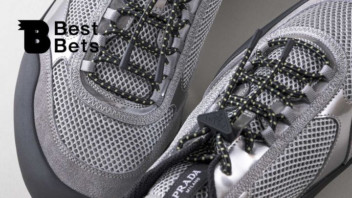 日本限定、メタリック色。〈PRADA〉のスニーカー：Brutus Best Bets