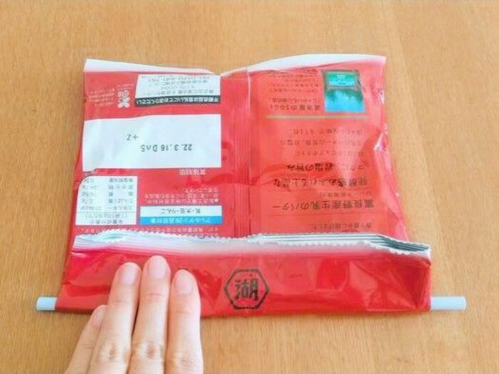 余った『ストロー』の使い道アイデア3選。まさかの旅行先でも活躍！？