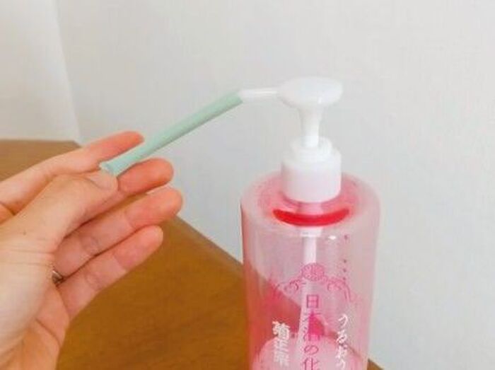 余った『ストロー』の使い道アイデア3選。まさかの旅行先でも活躍！？