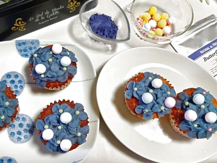 初夏を丸ごと楽しむ！私だけの爽やか紫陽花カップケーキ