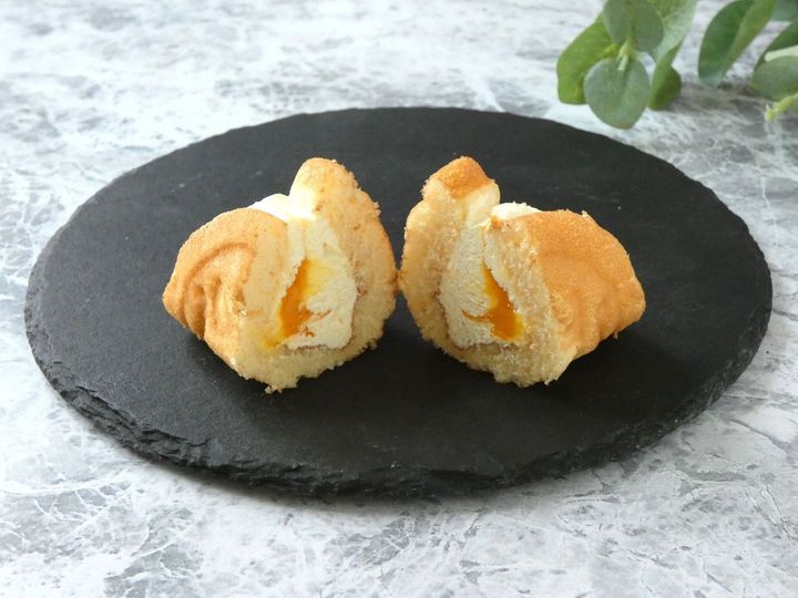 濃厚メロンクリームがたっぷり！期間限定「メロンワッフル」
