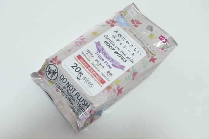 ダイソーの＆．ボディシート（お肌にやさしい、20枚）のパッケージ