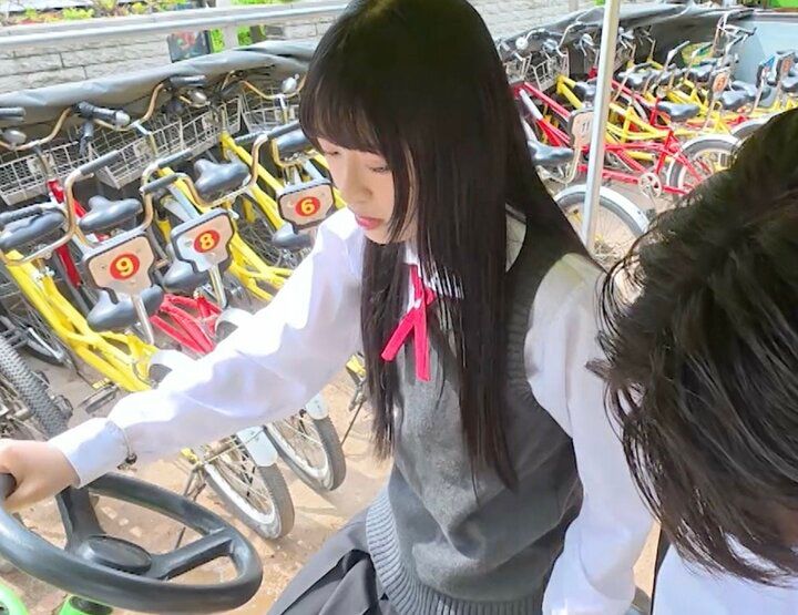 告白された人数11人＆偏差値71の高校に通う美人JK
