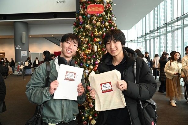 【画像】第10回となる2025年12月開催時の様子。当時の演目は「ブロードウェイ クリスマス・ワンダーランド」